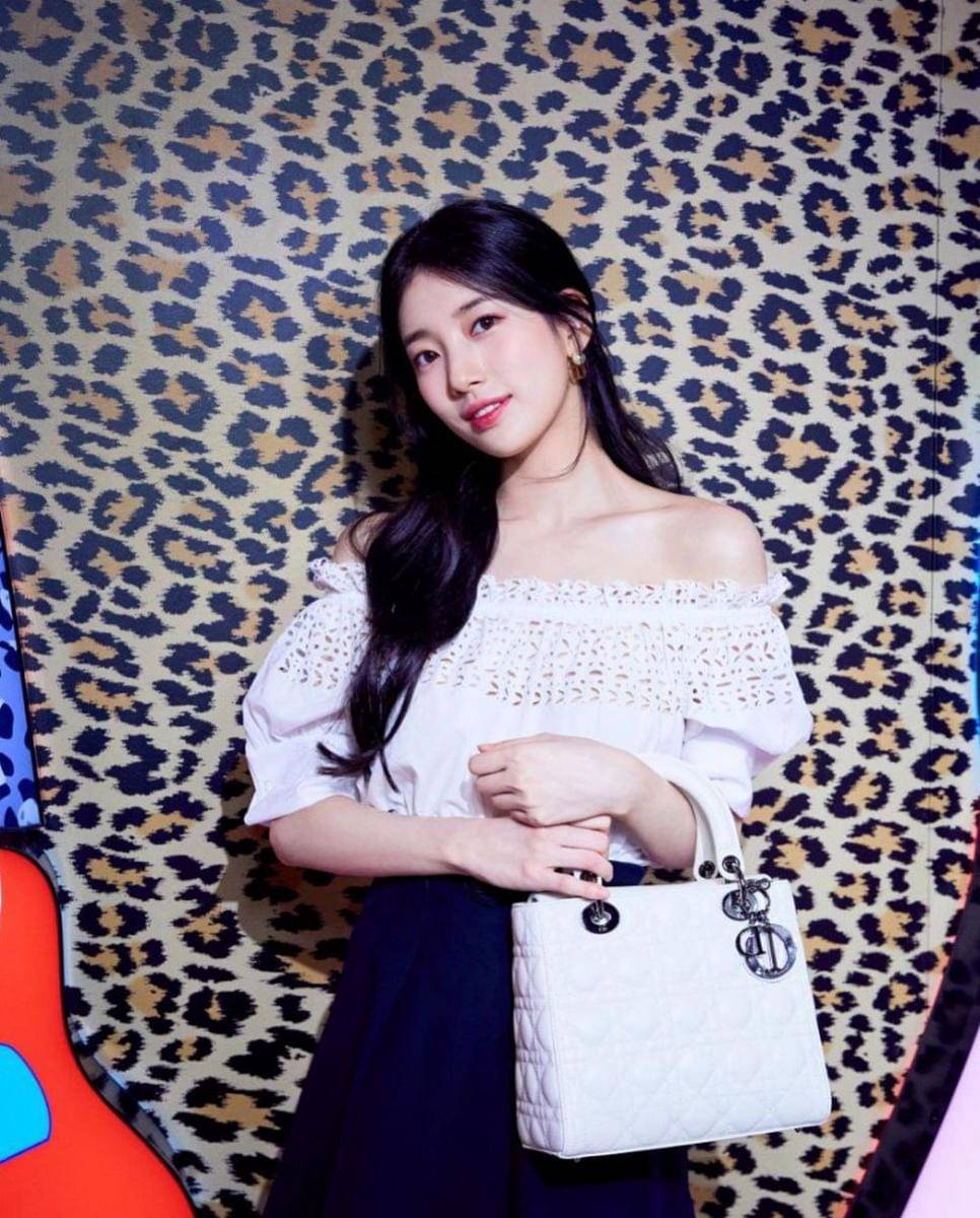 Bae Suzy (instagram.com/skuukzky)