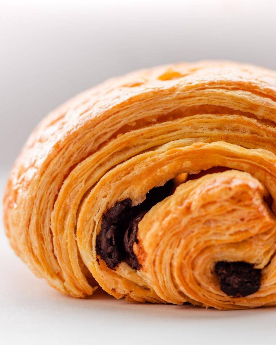 croissant (unsplash.com/Jonathan Ocampo)