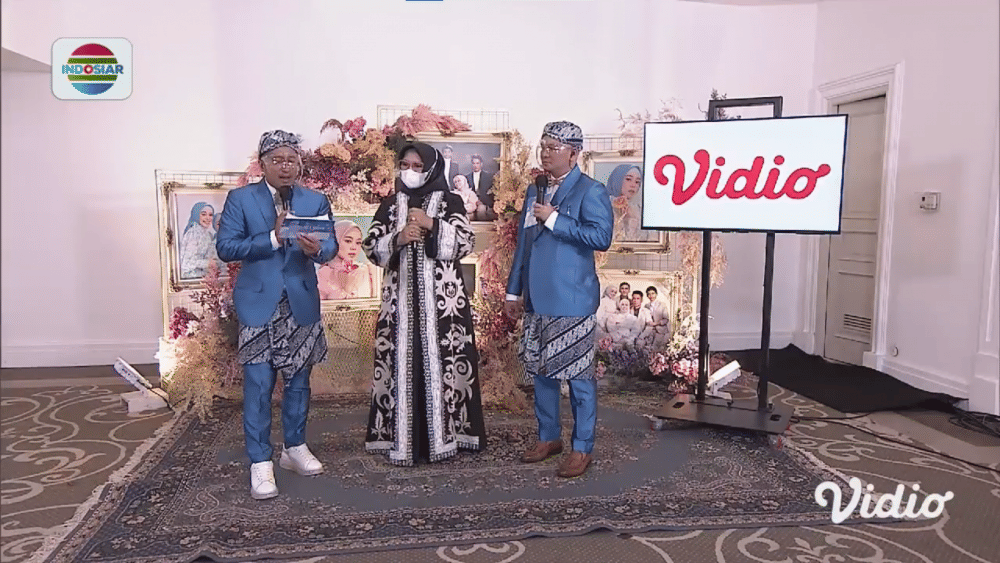 Gaya Artis di Pengajian dan Siraman Lesti Kejora (dok. Vidio/Indosiar)