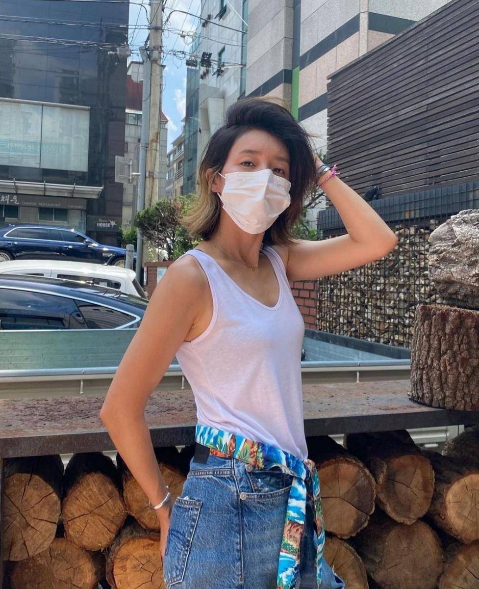 Chae Jung Ahn (instagram.com/chae_jungan)