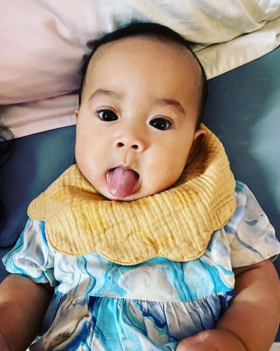 Aruni Damina (instagram.com/cacatengker)