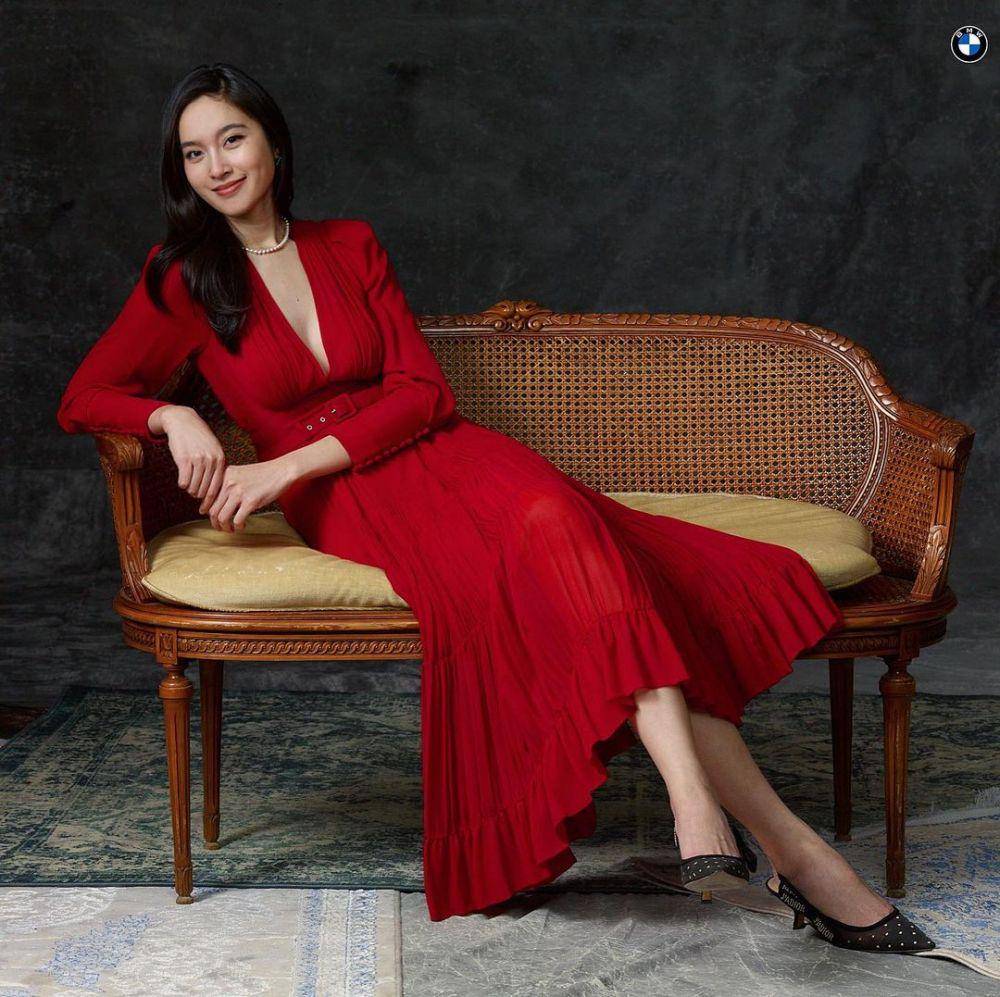Nong Poy (instagram.com/poydtreechada)