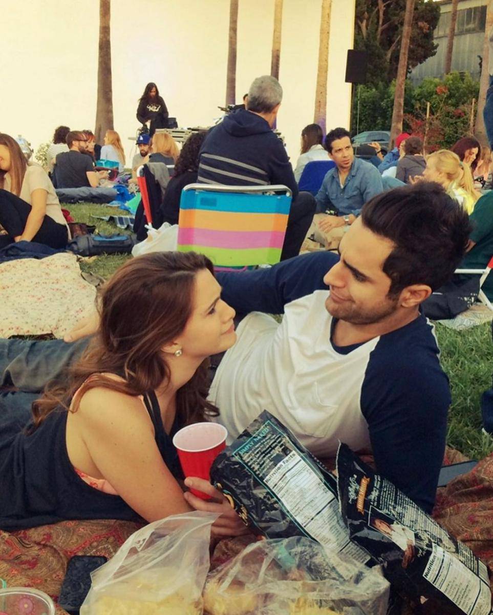 Katie Stevens dan Paul (instagram.com/thekatiestevens)
