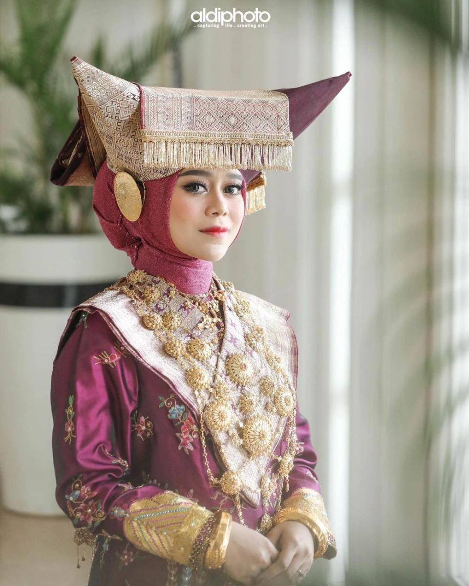 Lesti Kejora pada prosesi malam Bainai (instagram.com/aldiphoto)