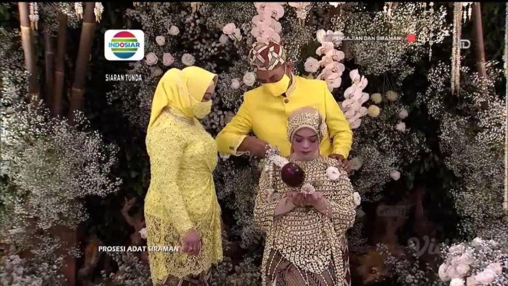 prosesi siraman Lesti Kejora (dok. Indosiar)