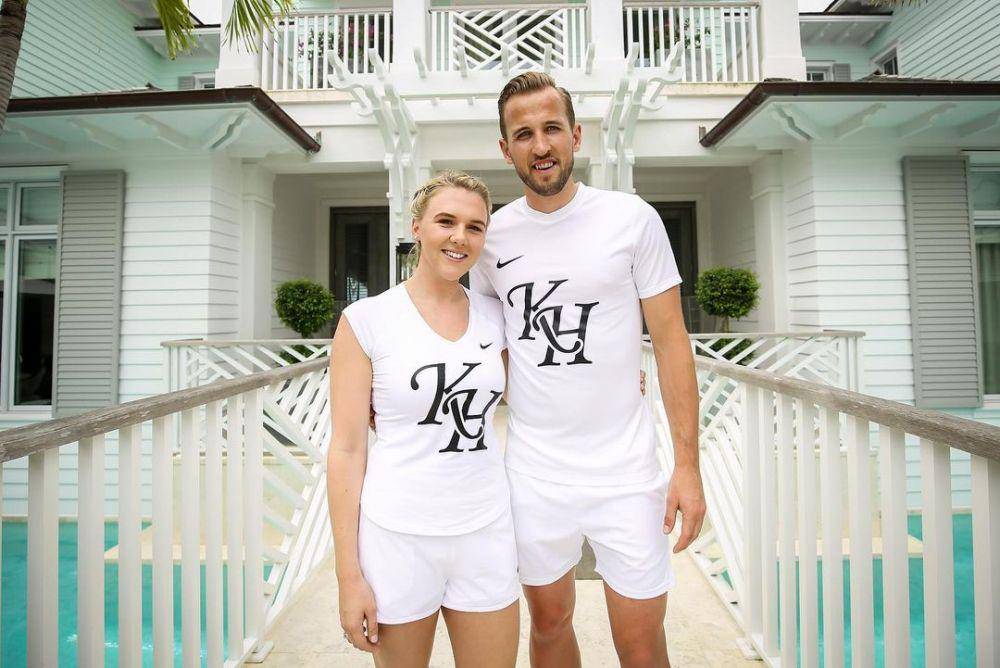Harry Kane dan istrinya Katie Goodland (instagram.com/harrykane)