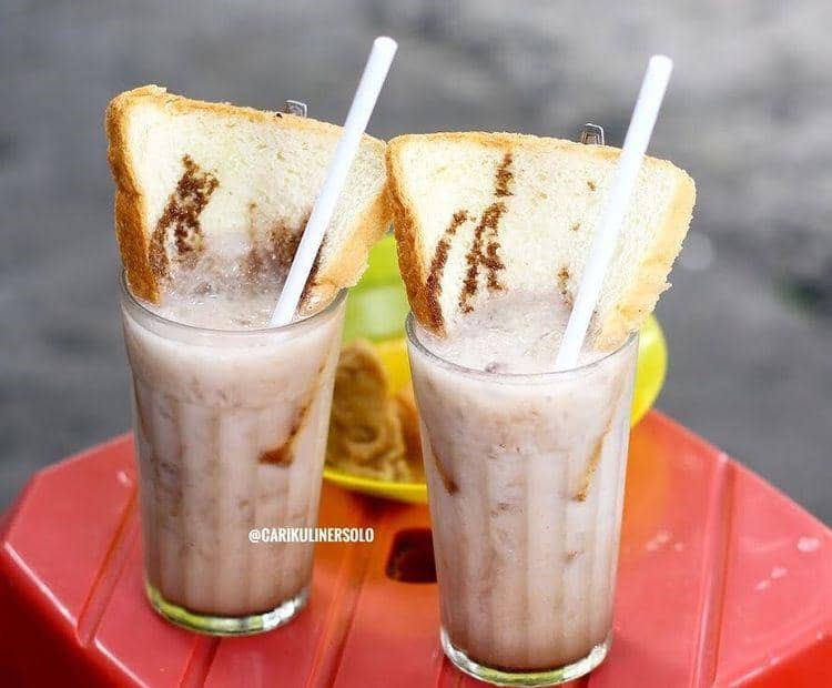 5 Tempat Berburu Minuman Khas yang Populer di Solo, Yuk Coba!