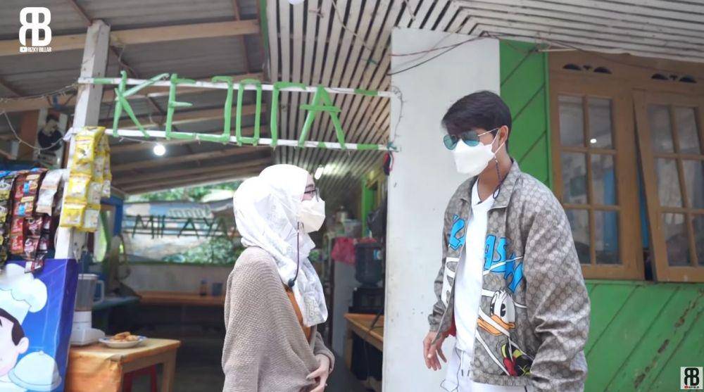 warung mi ayam Lesti (YouTube.com/Rizky Billar)