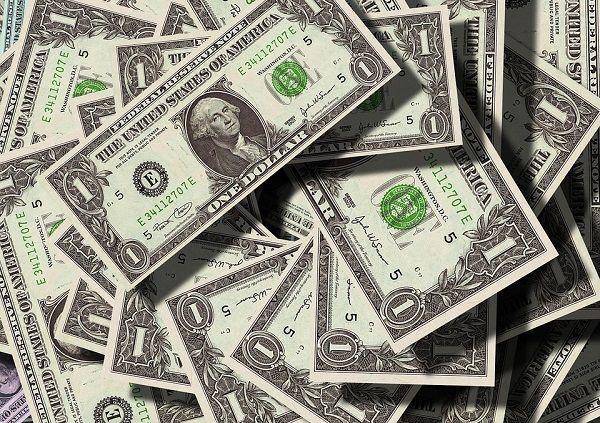 Ilustrasi uang dolar Amerika Serikat. (Pixabay.com/geralt)