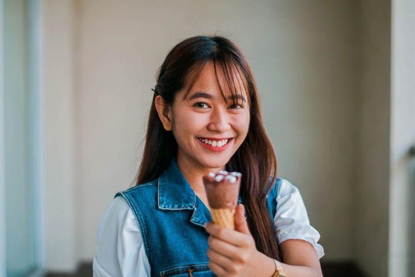 [QUIZ] Pilih Satu Topping Es Krim Ini, Kami Akan Tunjukkan Warna Lipstik Untukmu