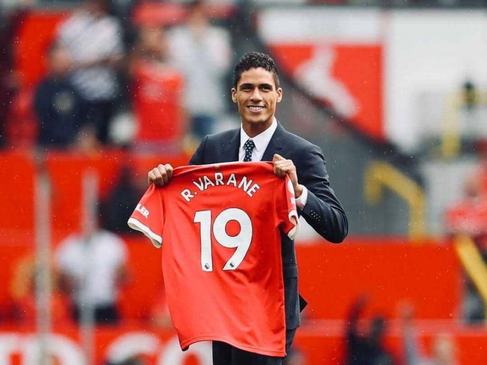 5 Bek Top yang Akan Memulai Debutnya di Premier League Musim Ini