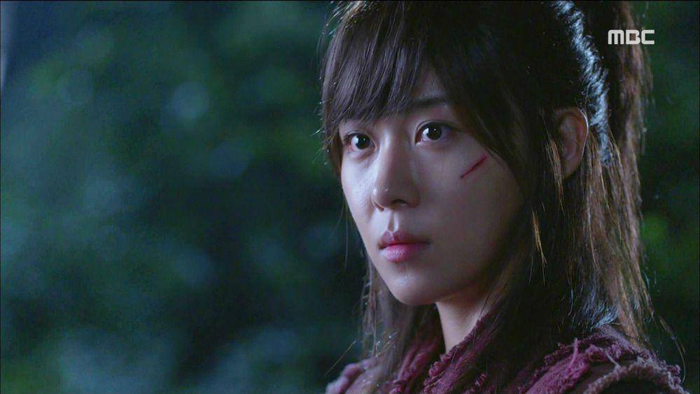 Ki Seung Nyang - Ha Ji Won (dok. MBC/Empress Ki via fanpop)