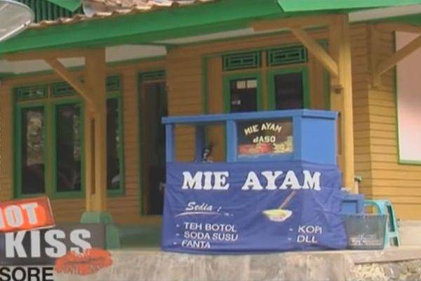 warung mi ayam Lesti (YouTube.com/Indosiar)