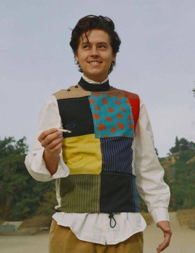 Cole Sprouse terkini (instagram.com/colesprouse)
