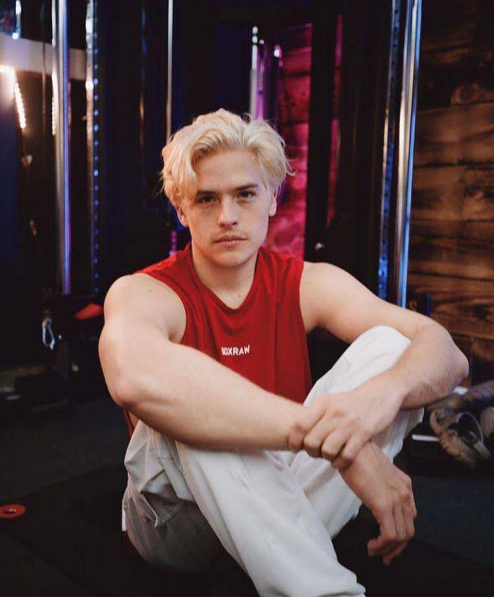 Dylan Sprouse terkini (instagram.com/alex_hainer)