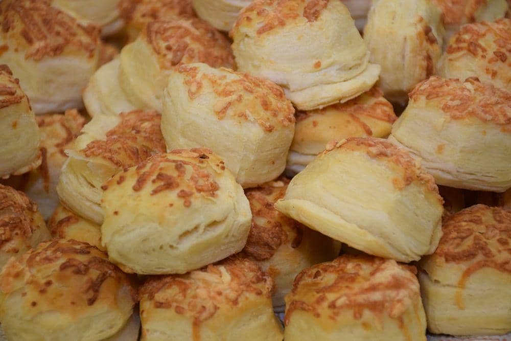 ilustrasi parmesan scones (pixabay.com/RGY23)