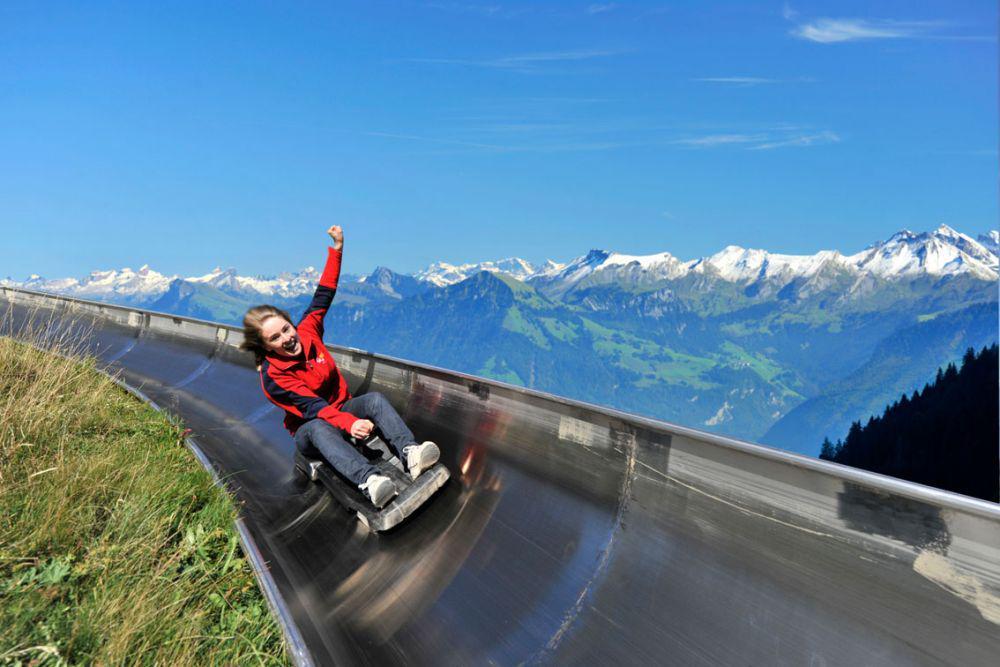 6 Aktivitas Seru dan Tak Terlupakan yang Bisa Kamu Lakukan di Swiss