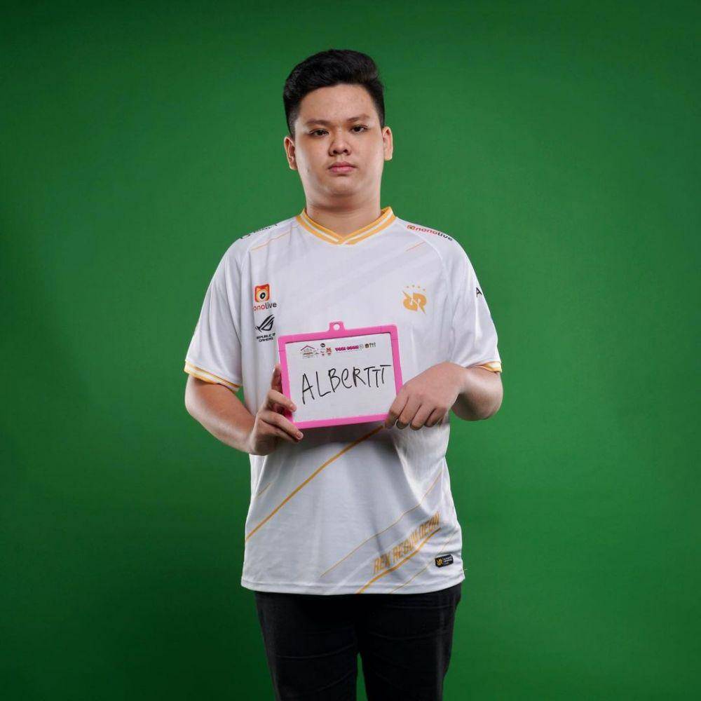 potret RRQ Albert (instagram.com/rrq_alberttt)