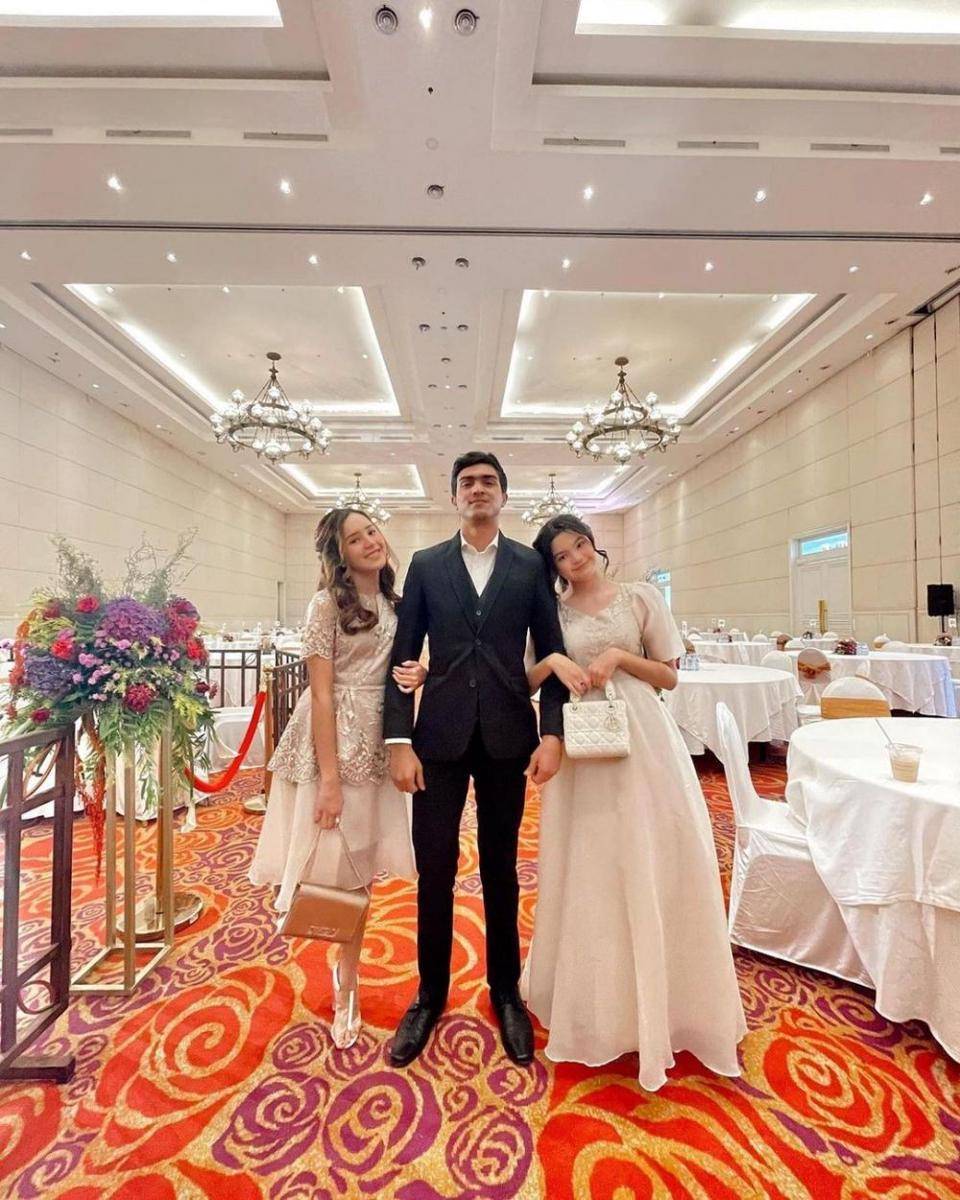 Beby Tsabina dan saudara (instagram.com/teukuathaa)