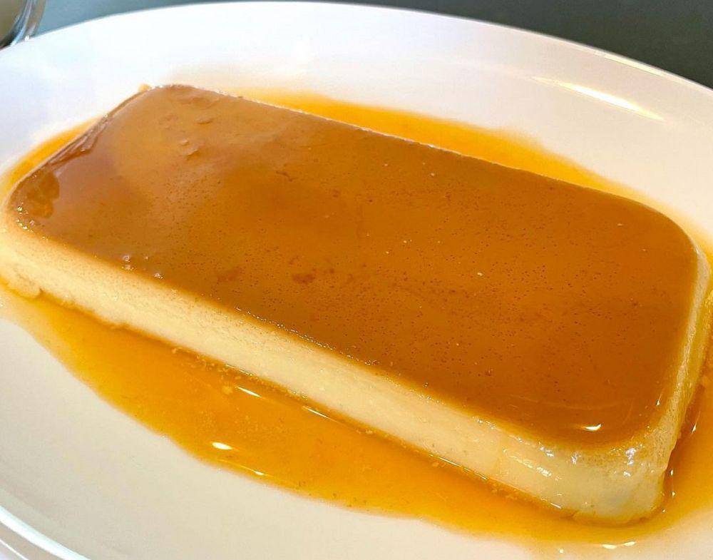 ilustrasi pudding flan (instagram.com/nettieskusina)