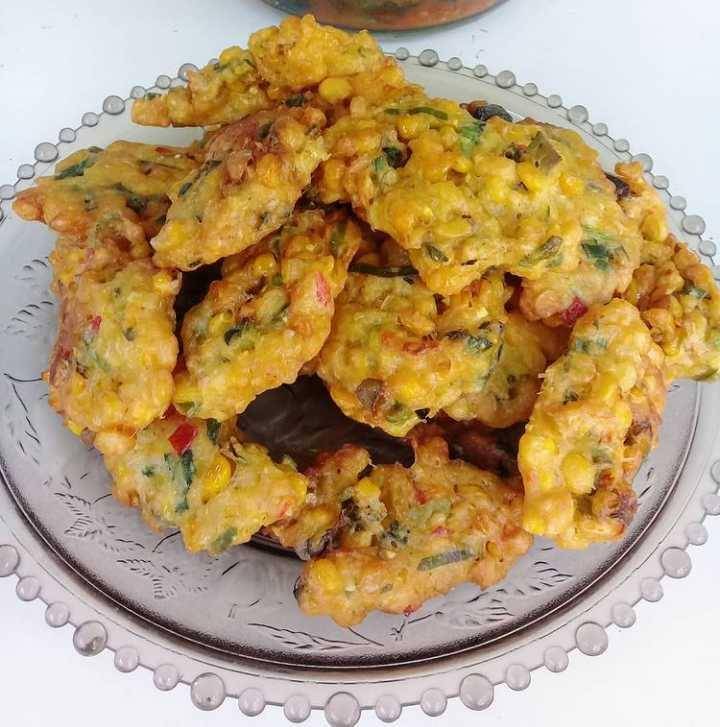 Perkedel jagung (instagram.com/kuesabine_bytutiputu)
