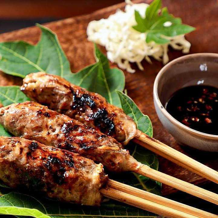 5 Spot Makan Sate Buntel Terenak di Jabodetabek, Rasanya Juara!