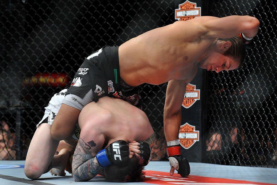 Pertarungan Keras! 5 Petarung MMA yang Cedera Fatal dalam Pertandingan