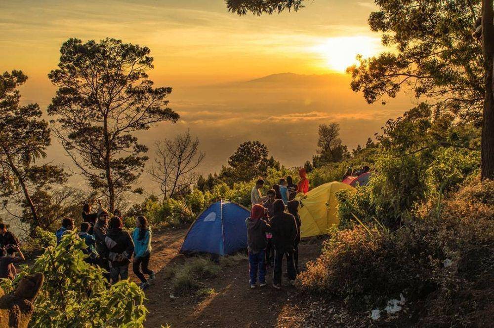 Ilustrasi spot sunrise terbaik di Malang (instagram.com/rifki_hidayat)