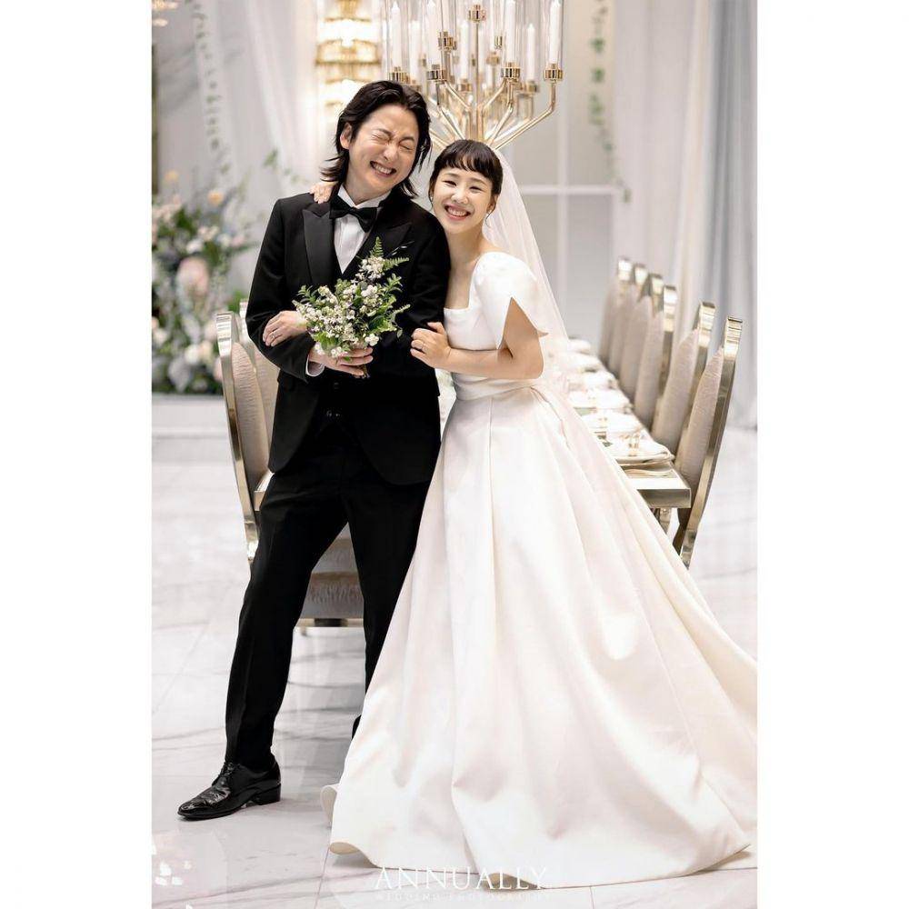 Louie dan U Sung Eun (instagram.com/meteor_use)