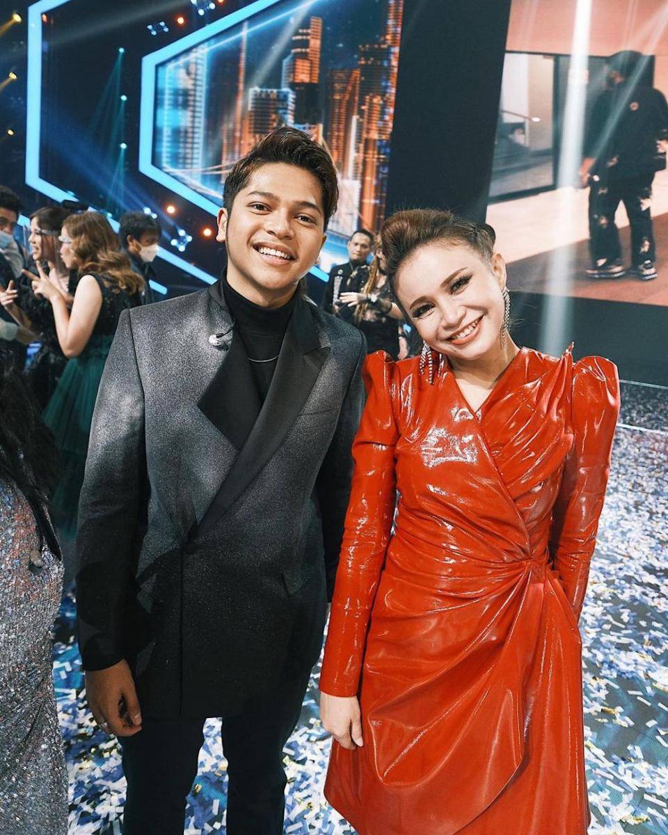 Mark Natama dan Rossa (instagram.com/marknatama/)