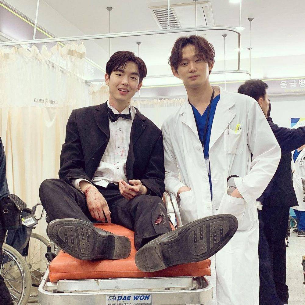 Kim Do Yeon dan Kwon Soo Hyun di Move To Heaven (Instagram.com/dohyon.kim)