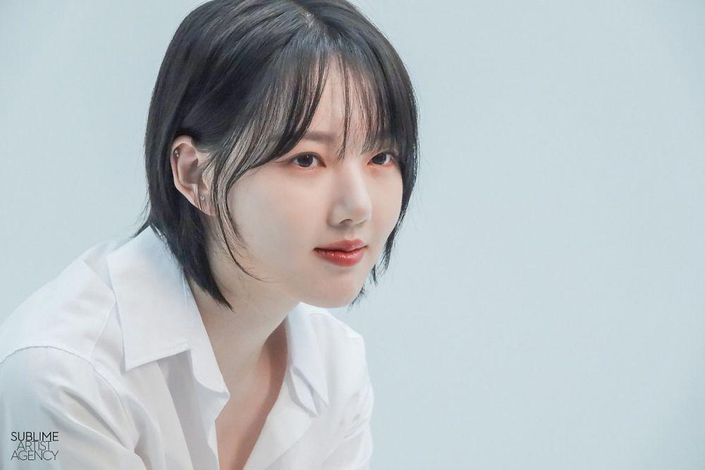 Tekuni Profesi Baru, 9 Fakta Yerin eks GFRIEND yang Bakal Debut Akting
