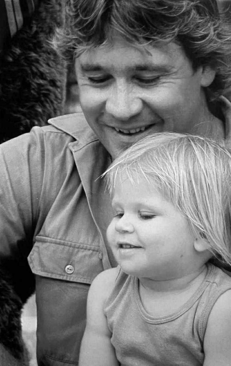 Steve & Robert Irwin (instagram.com/robertirwinphotography)