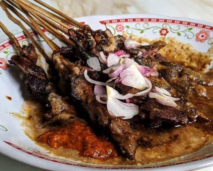 Sate emprit (instagram.com/jastipsue)