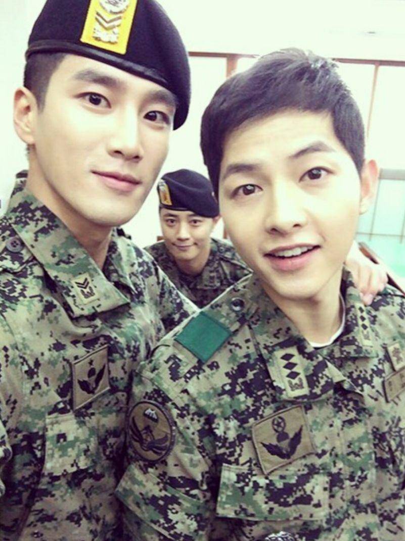 Ahn Bo Hyun, Jin Goo, dan Song Joong Ki (instagram.com/bohyunahn)