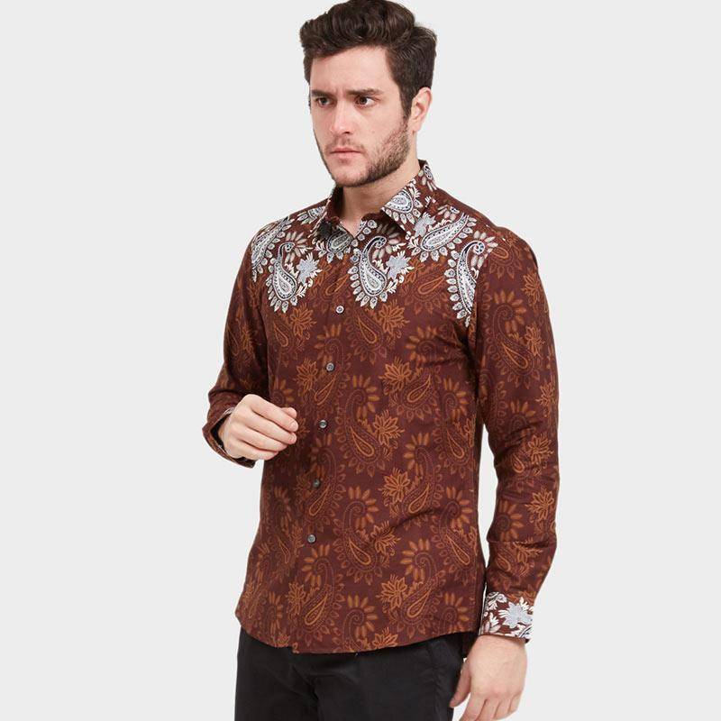 Ilustrasi batik motif paisley (blibli.com)
