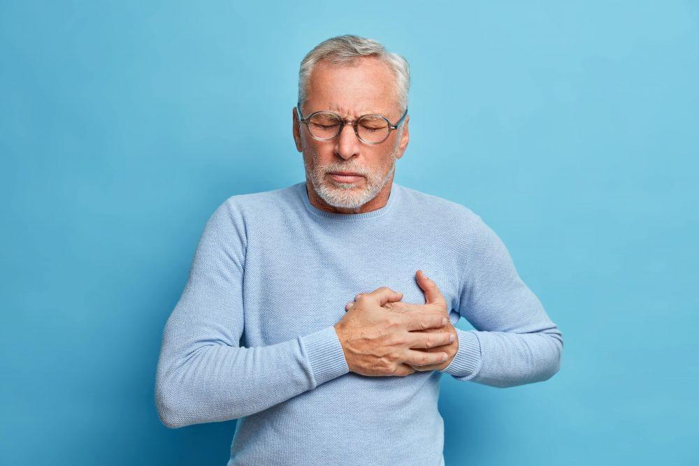Angin Duduk (Angina): Penyebab, Gejala, Diagnosis, Pengobatan