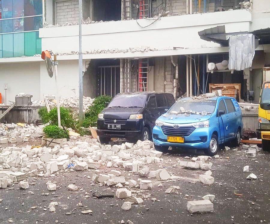 [BREAKING] Potret Margo City Ambrol karena Ledakan
