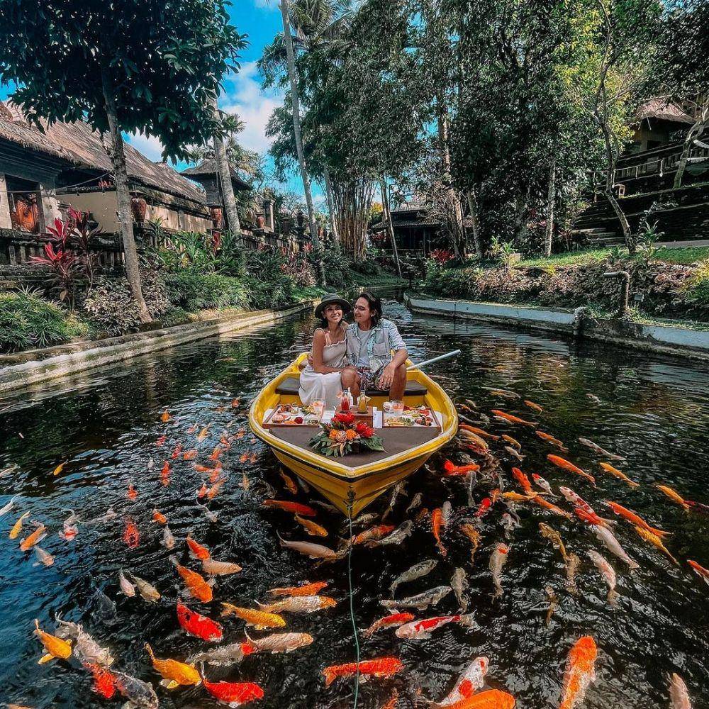Adipati Dolken dan Canti Tachril (instagram.com/cantitachril)