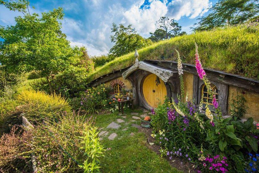 10 Potret Indahnya Desa Hobbiton di New Zealand, Negerinya Para Hobbit