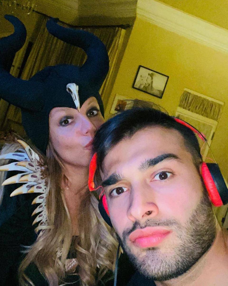 Britney Spears, Sam Asghari (instagram.com/britneyspears)