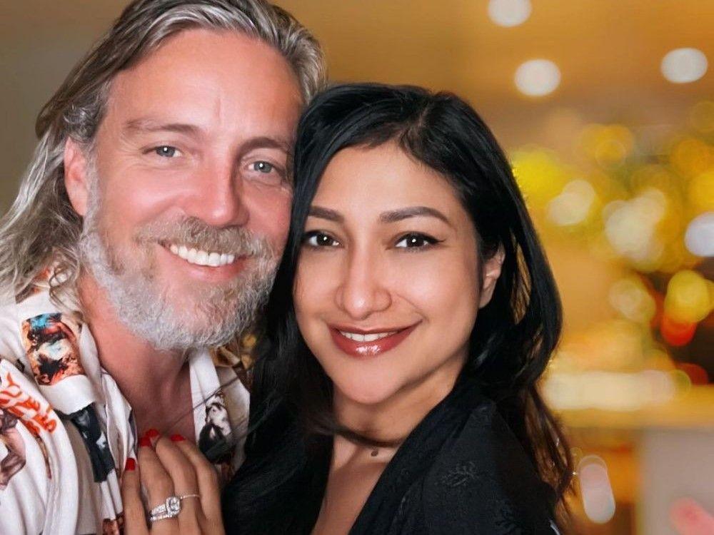 10 Potret Rahma Azhari Bahagia Bareng Suami Bule di California, Adem!