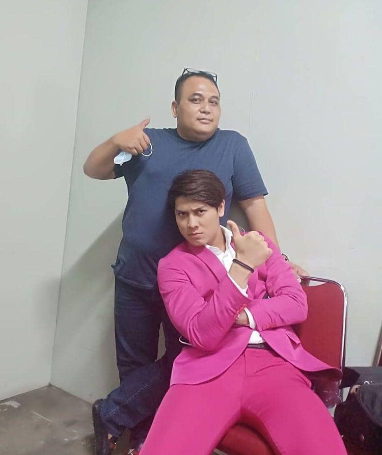 Rizky Bilar dan ayah angkat (instagram.com/izharwilendra)