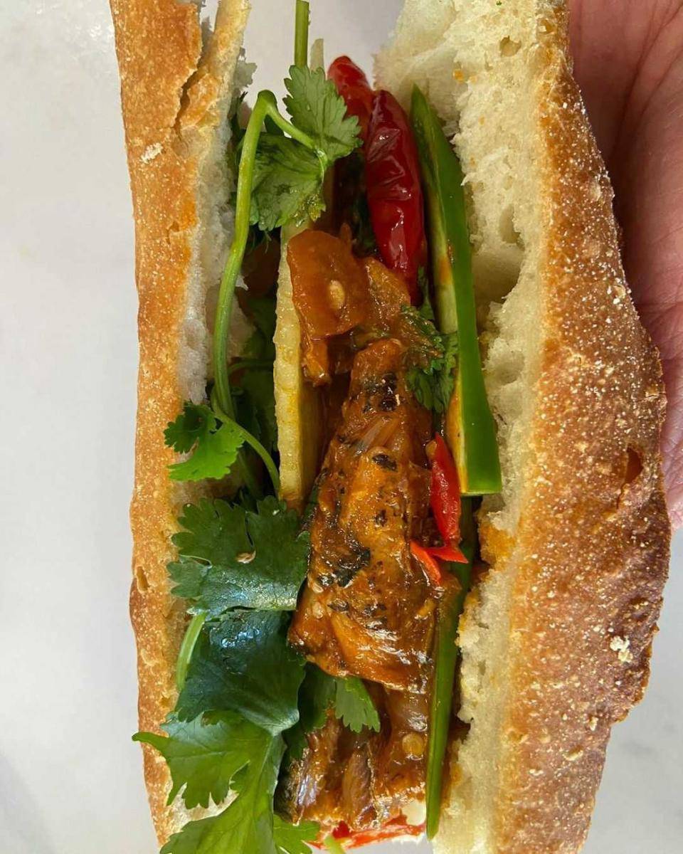 banh mi ca moi (instagram/cookingwithtl)
