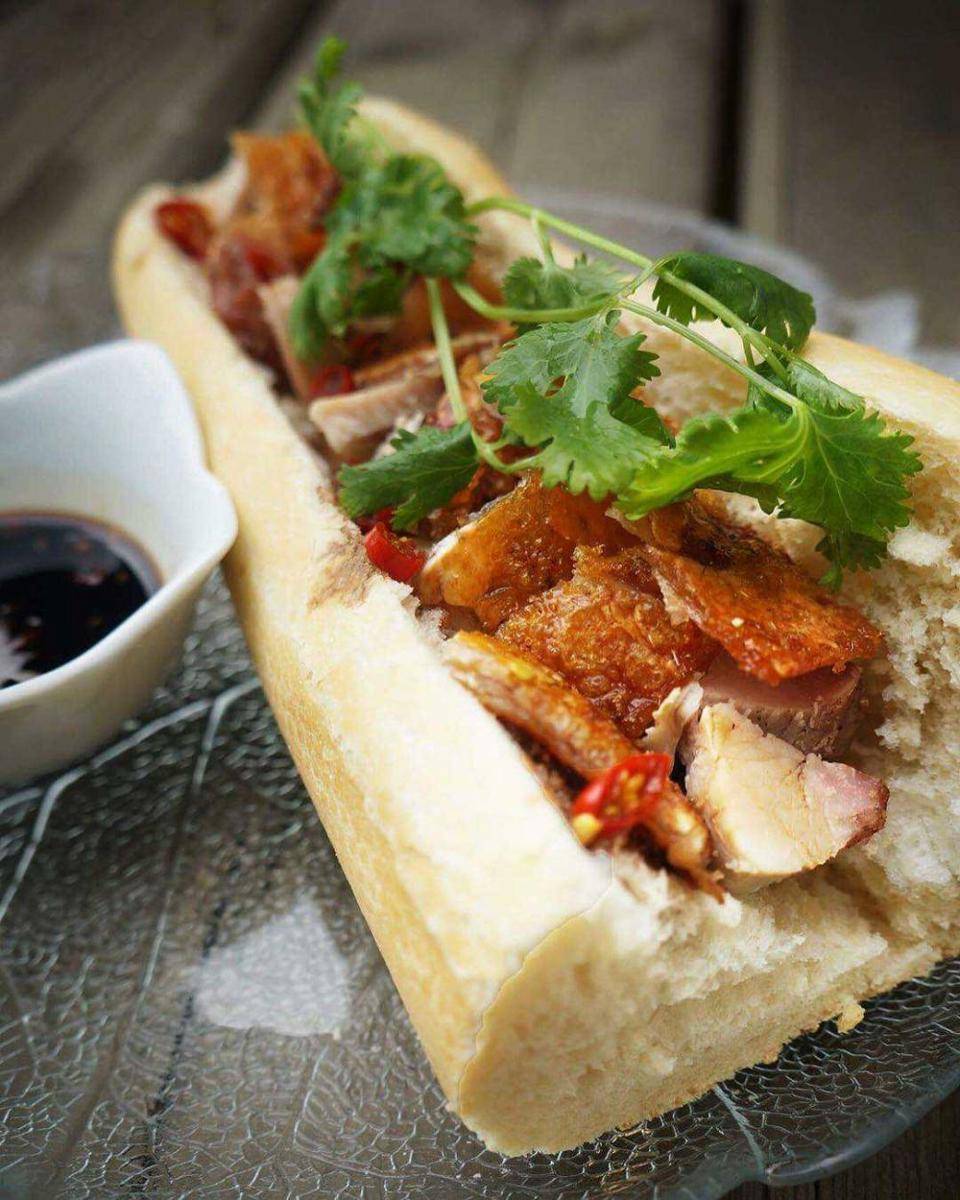 banh mi heo quay (instagram/jncookingchannel)