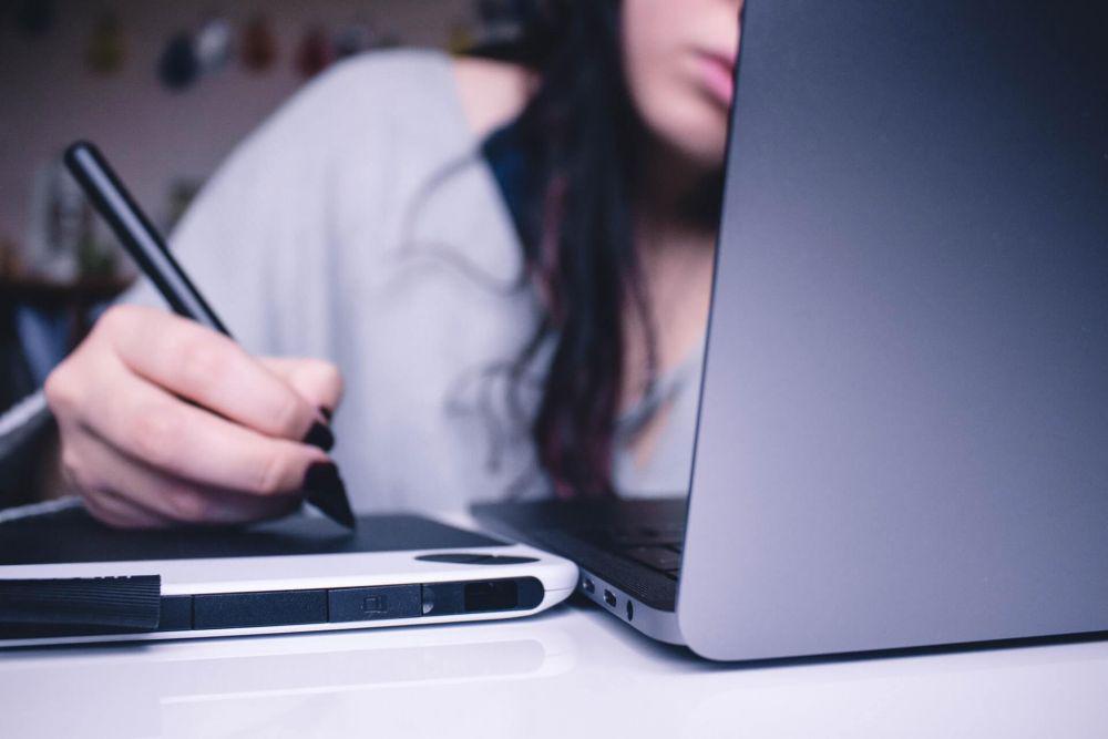 Merasa Buntu saat Menulis? 5 Hal Ini Bisa Jadi Penyebab Writer's Block