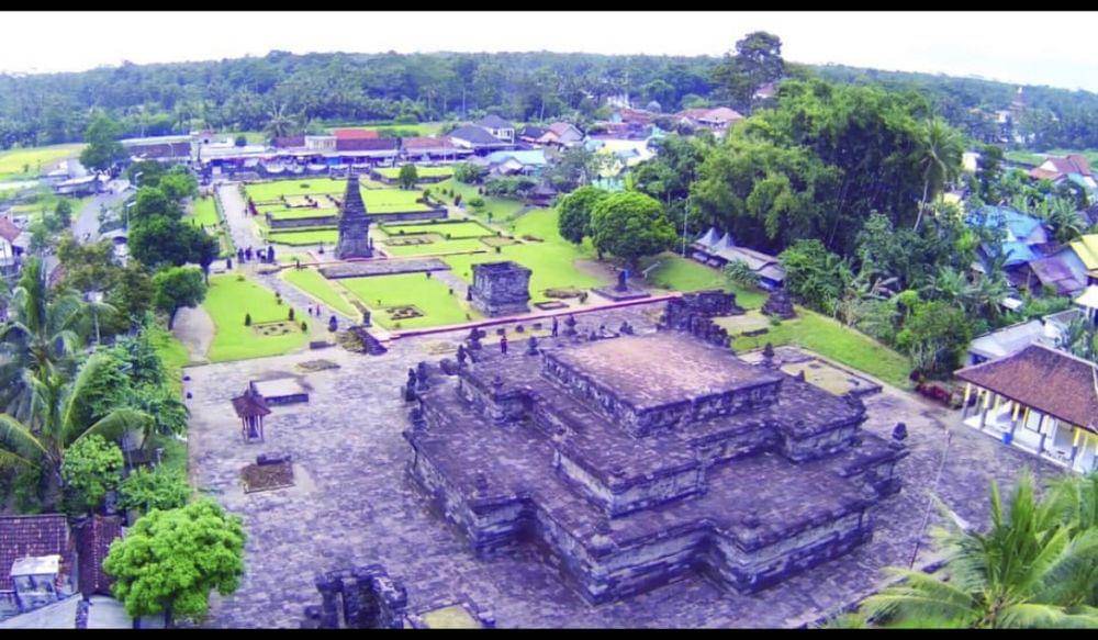 pemandangan area Candi Penataran dari atas (instagram.com/cakrudicom)