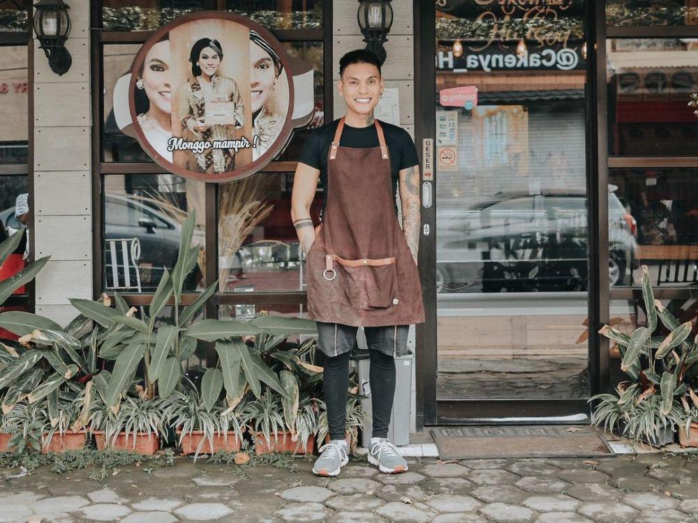Jarang Disorot, 10 Potret Hudson IMB yang Kini Berbisnis Kuliner