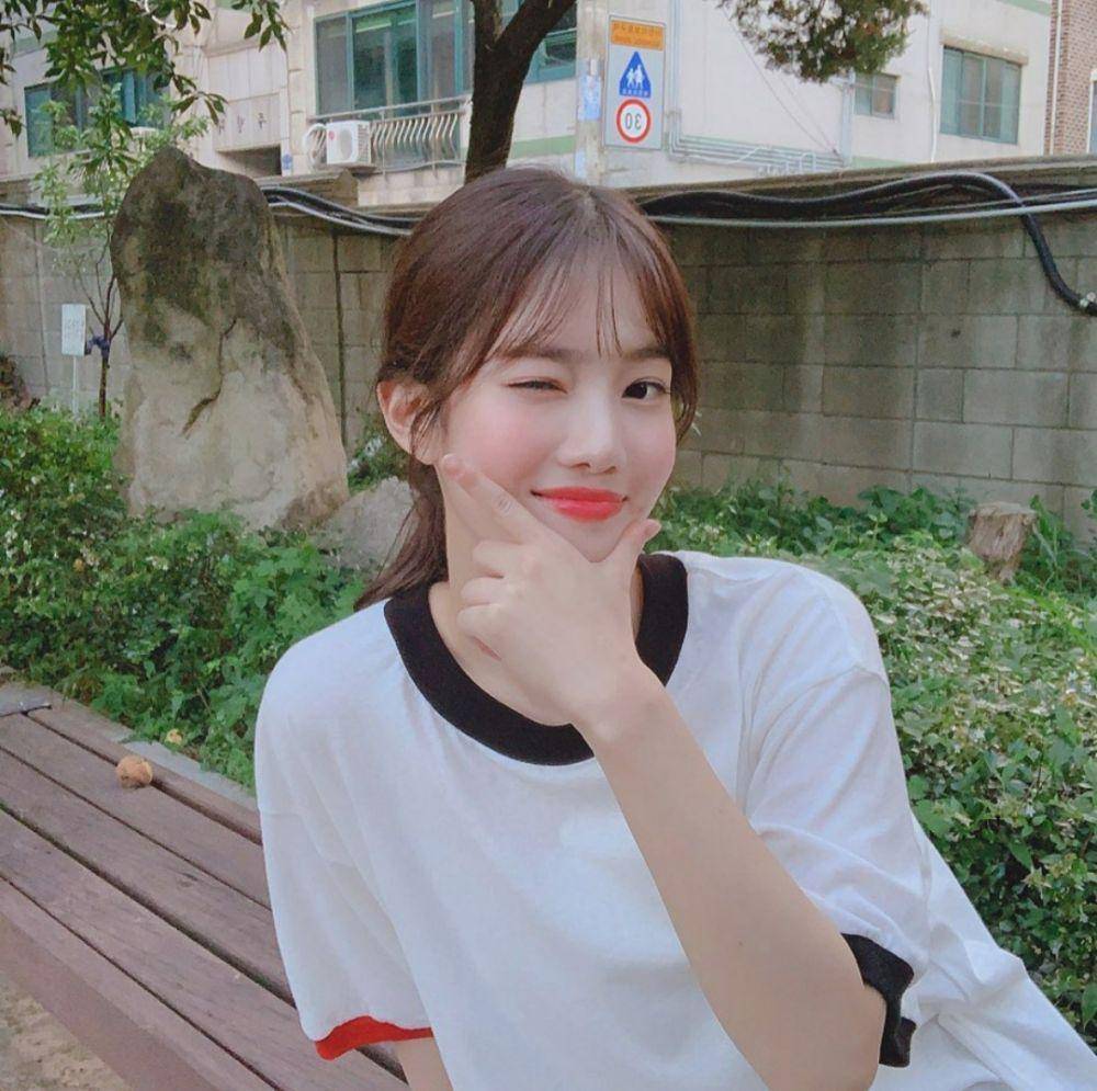 Yang Hye Ji (instagram.com/hazzisss)