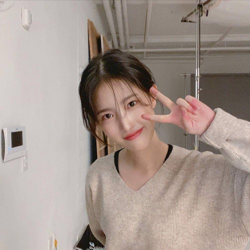 Yang Hye Ji (instagram.com/hazzisss)